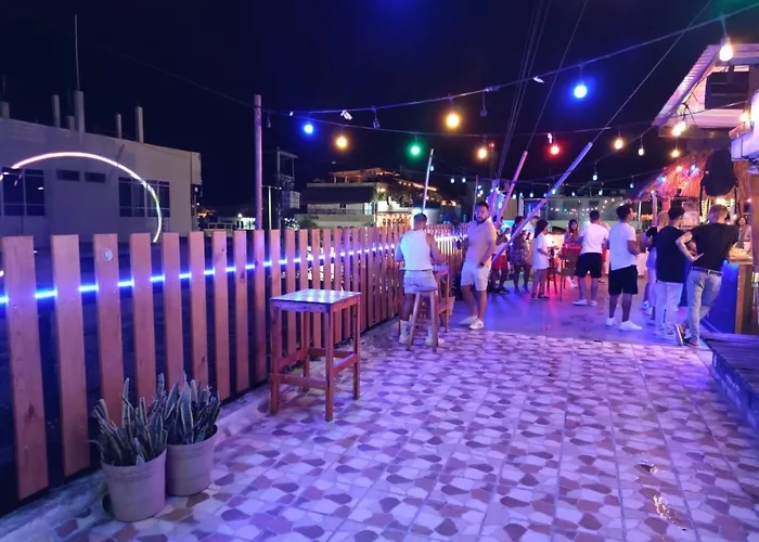 Straw & Rooftop Bar * Tulum